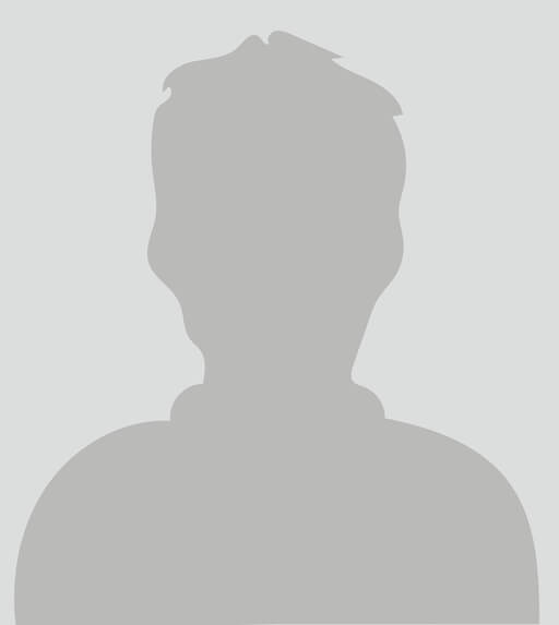 Zitong Zhang's headshot